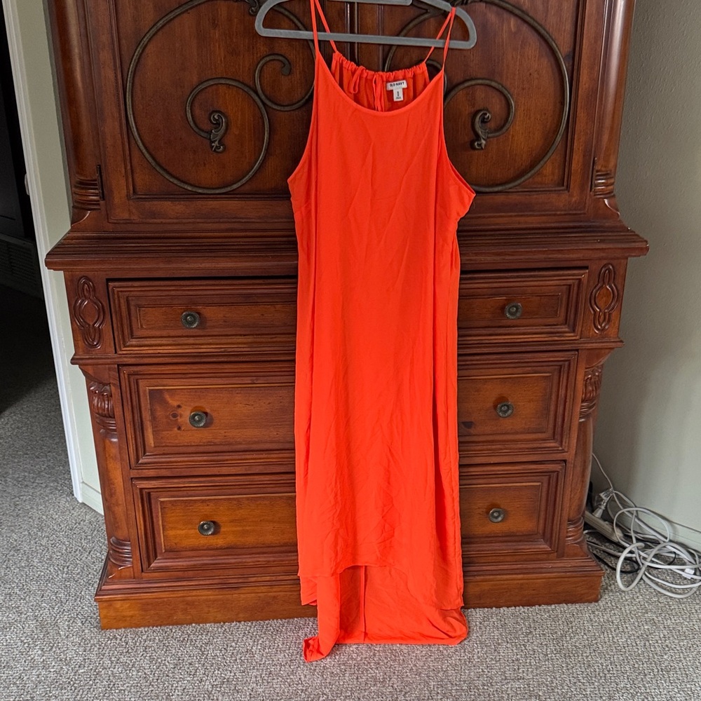 Elegant Orange Sleeveless Dress